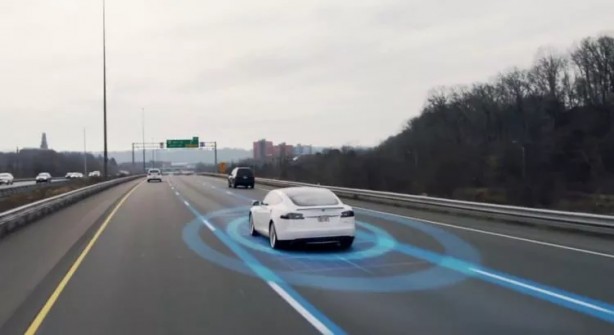 Foto - Çıkacağı tarihi ve fiyatını açıkladılar! Apple'ın otomobilinde son dedikodular