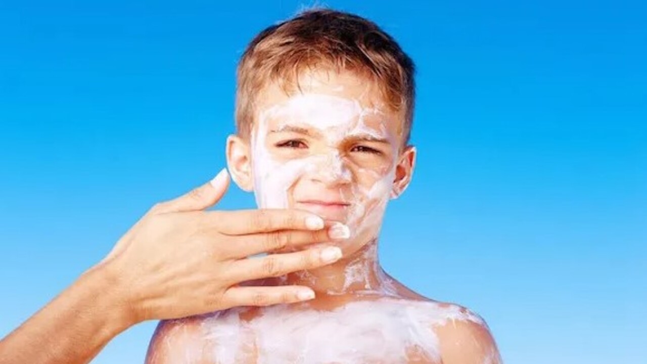 Foto - Cildinizi korumak isterken…! Güneş kremi kullananlar dikkat