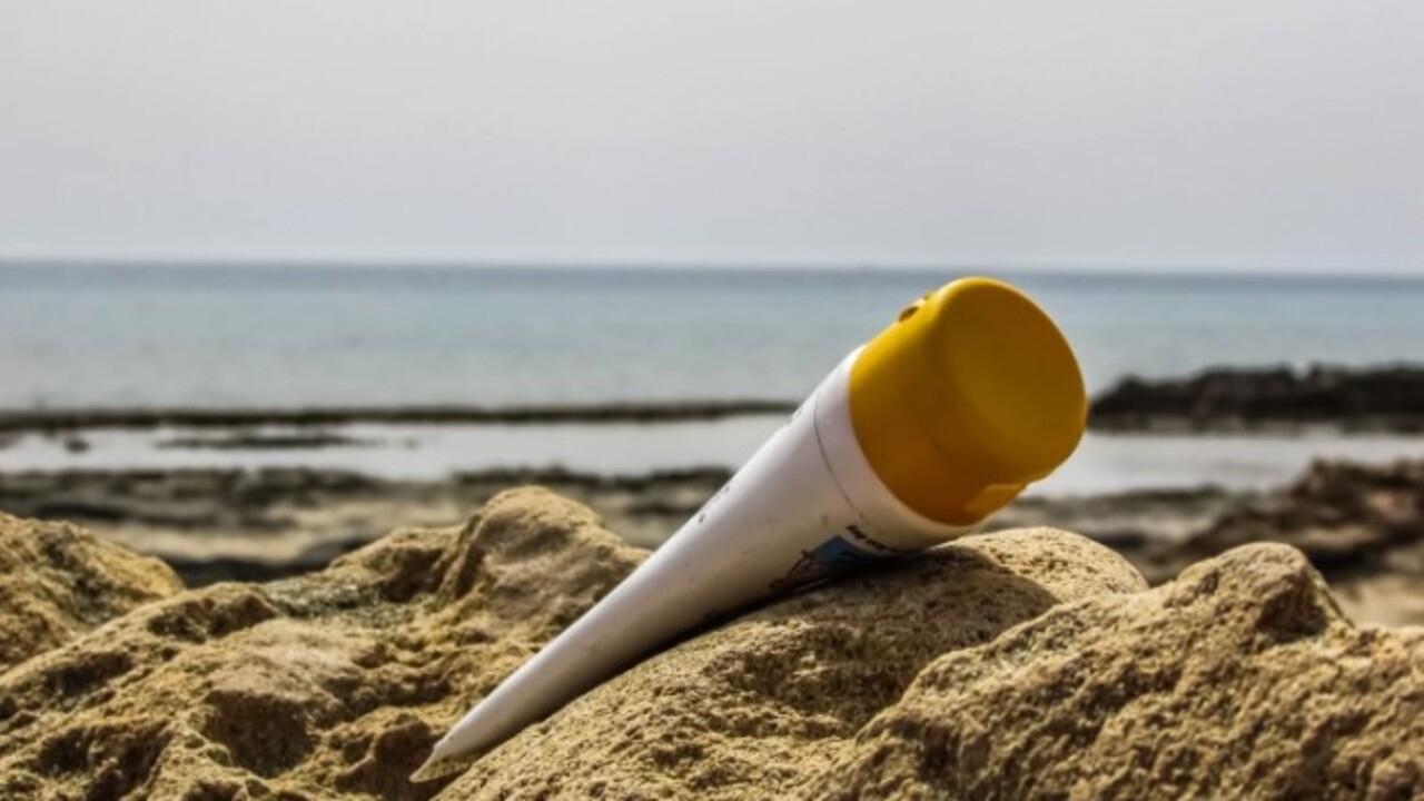 Foto - Cildinizi korumak isterken…! Güneş kremi kullananlar dikkat