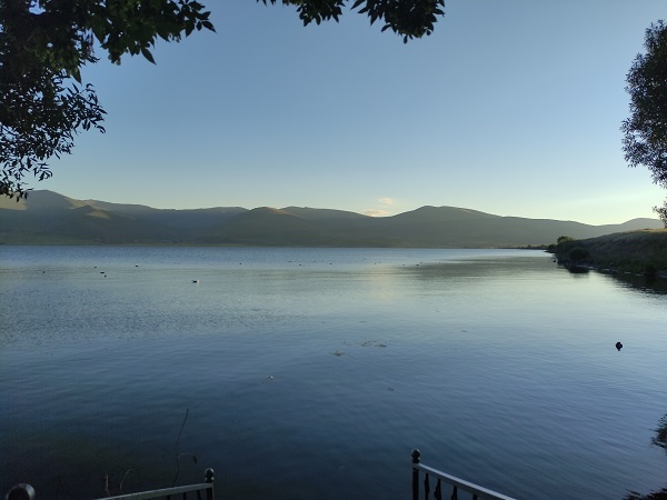 Foto - Çıldır Gölü'nde hayran bırakan manzara