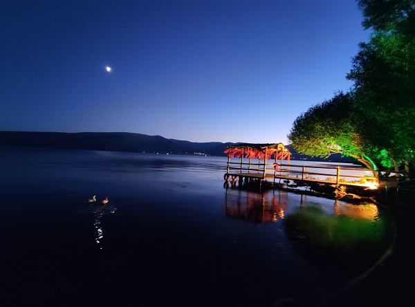 Foto - Çıldır Gölü'nün gün batımı güzelliği objektifle yansıdı. Ortaya çıkan manzara ise herkesi hayran bıraktı. 