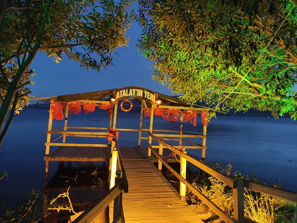 Foto - Çıldır Gölü'nün gün batımı güzelliği objektifle yansıdı. Ortaya çıkan manzara ise herkesi hayran bıraktı. 