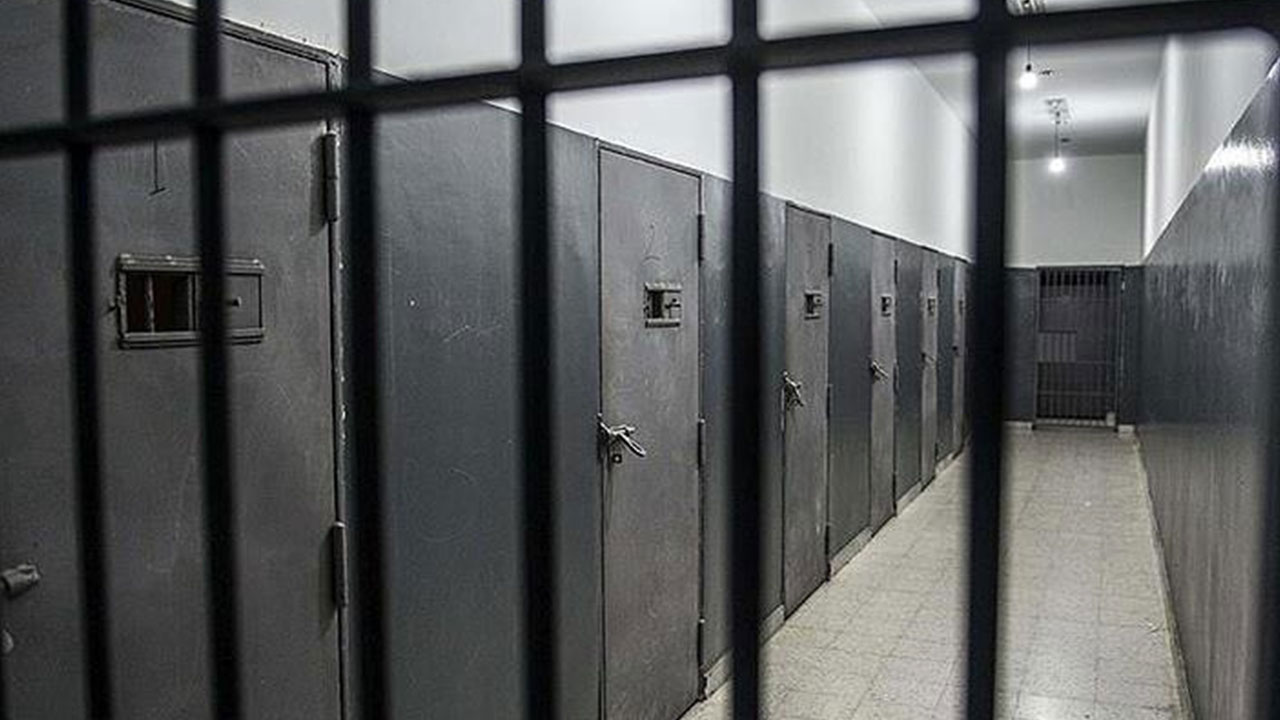 Foto - Çıldırmamak elde değil! Cezaevinde sağlıklı olan bacağını kestiler