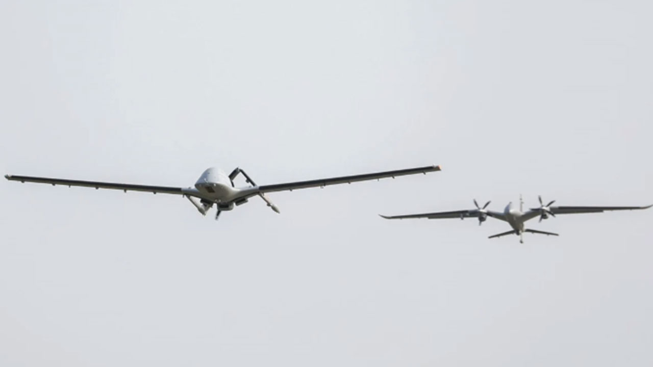 Çılgın sipariş duyuruldu! Türkiye'den 69 tane İHA alacaklar