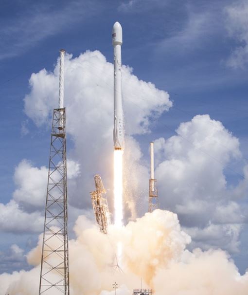 Foto - Çılgınca roket fırlatıldı! İnsanlık tarihinin rekoru kırıldı