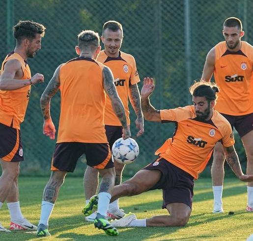 Foto - Cim-Bom'a öyle bir maestro geliyor ki... Doymuyor transfere Galatasaray...