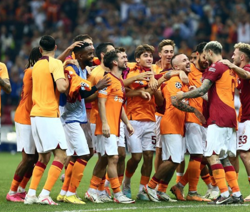 Foto - Cimbom bu haberlerle yıkıldı! Bu sefer kafalarını taşlara vuracaklar... Haberin son durumu