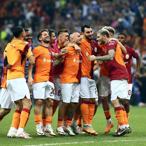 Foto - Cimbom bu haberlerle yıkıldı! Bu sefer kafalarını taşlara vuracaklar... Haberin son durumu