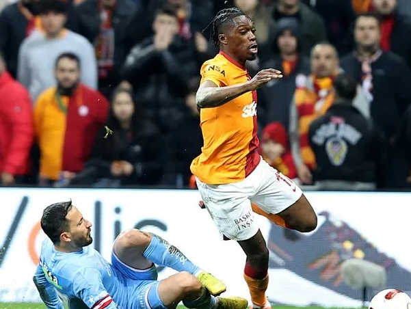 Foto - Cimbom'da flaş ayrılık! Galatasaraylıları kalpten götürecek gelişme: Sezon sonu gidiyor...