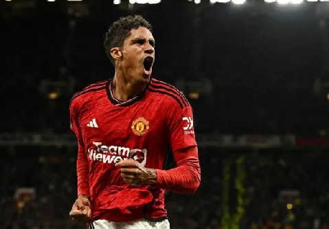 Foto - Cimbom'dan yılın bombası! Stopere dünya yıldızı... Taraftarı ayağa kaldıracak! İngiltere’de resmen hazine bulundu!