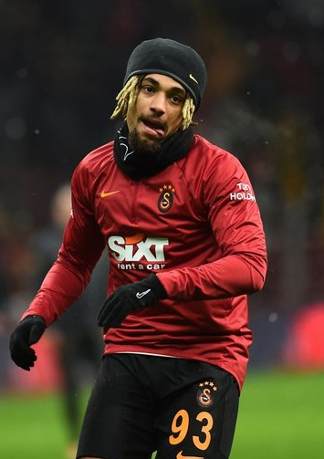 Foto - Cimbom'un yıldızına teklif yağıyor! 7 takım birden...