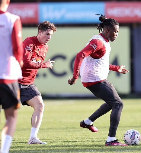 Foto - Cimbom'un yıldızına teklif yağıyor! 7 takım birden...