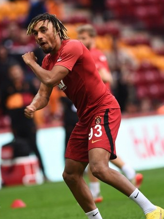 Foto - Cimbom'un yıldızına teklif yağıyor! 7 takım birden...