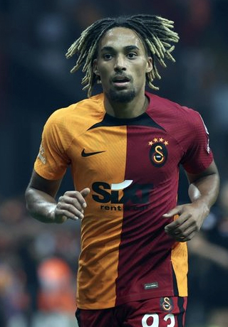 Foto - Cimbom'un yıldızına teklif yağıyor! 7 takım birden...