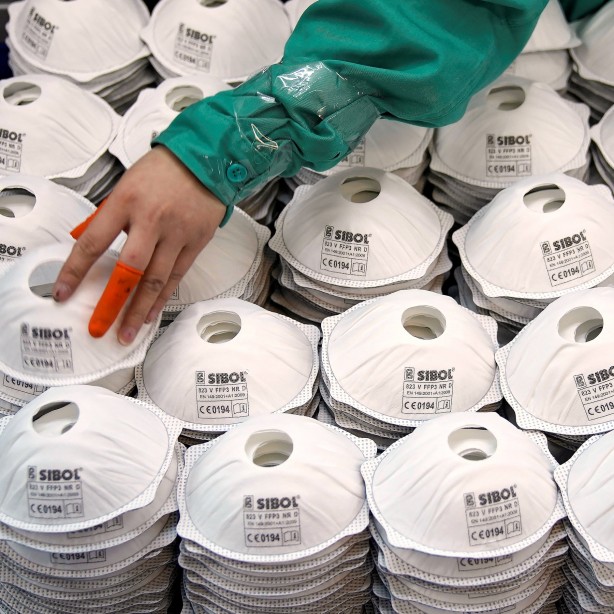 Foto - Çin Almanya'ya da kazık attı: Maskelerin birçoğu sahte çıktı!