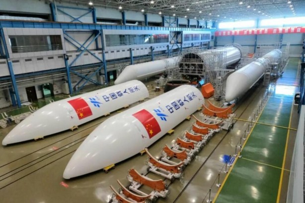 Foto - Çin bu yıl uzaya tam 100 fırlatış yapacak! İki insanlı sefer ve iki kargo seferi!