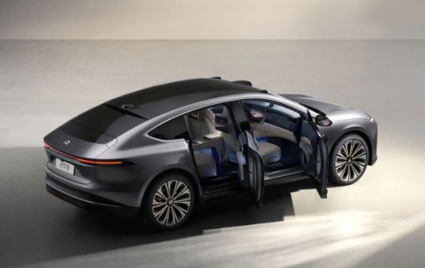 Foto - Çin firması Alman otomobil devlerine rakip oluyor! Elektrikli ultra lüks Nio ET9 tanıtıldı