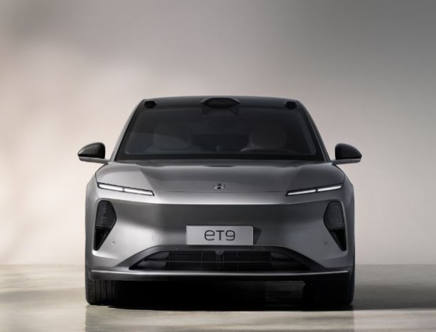 Foto - Çin firması Alman otomobil devlerine rakip oluyor! Elektrikli ultra lüks Nio ET9 tanıtıldı
