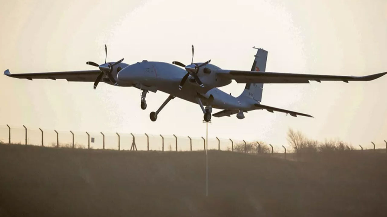Çin İHA'ları yüzüstü bıraktı! Pekin'e kızan Arap ülkesi Türkiye'den acil olarak İHA siparişi verdi