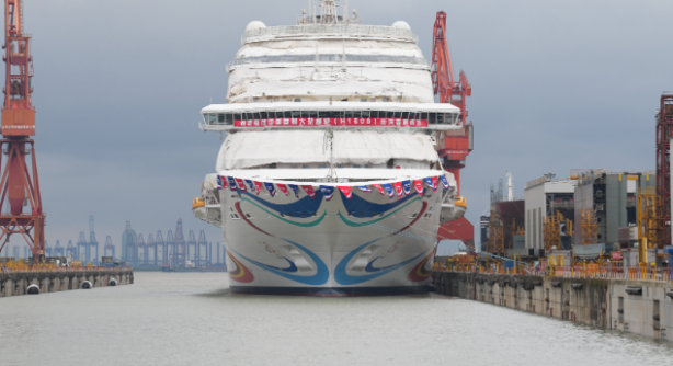 Foto - Çin ikinci büyük gemisini suya indirecek