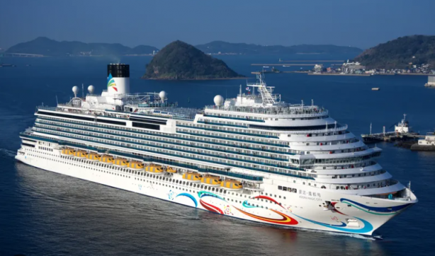 Foto - Çin ikinci büyük gemisini suya indirecek