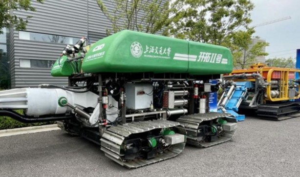 Çin karadaki madenleri kuruttu gözünü denizlere dikti