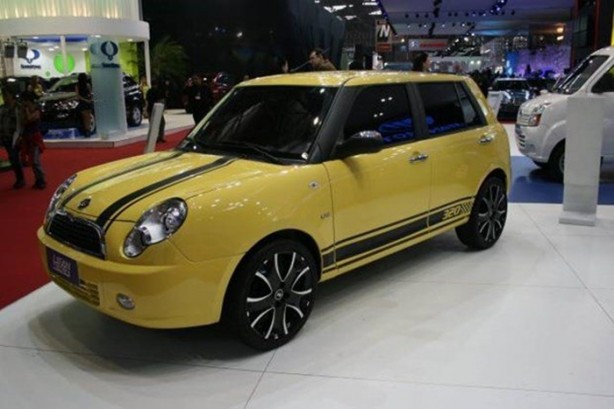 Foto - Çin kopyada sınır tanımıyor!