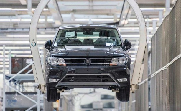 Foto - Çin korkusu önlem almaya itti! Renault ve Volkswagen anlaşamadı