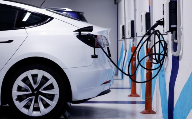 Foto - Çin'de bir ilk yaşandı! Elektrikli otomobil satışları fosil yakıtlıları geride bıraktı