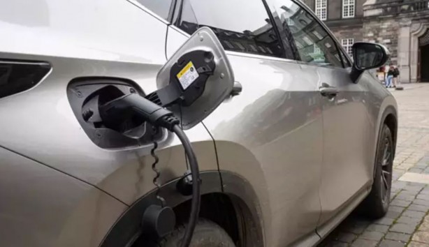 Foto - Çin'de bir ilk yaşandı! Elektrikli otomobil satışları fosil yakıtlıları geride bıraktı