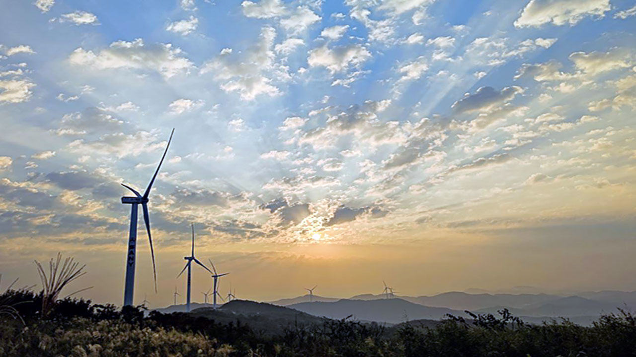 Foto - Çin'de dünyanın en büyük kara rüzgar türbini kuruldu