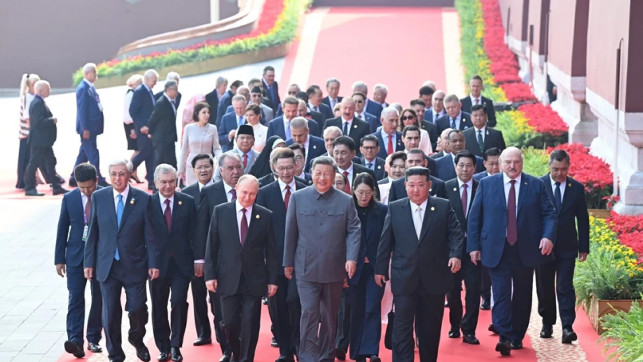Foto - Çin'deki bu törenlerde liderler poz verdi ama Erdoğan yoktu! İşte nedeni