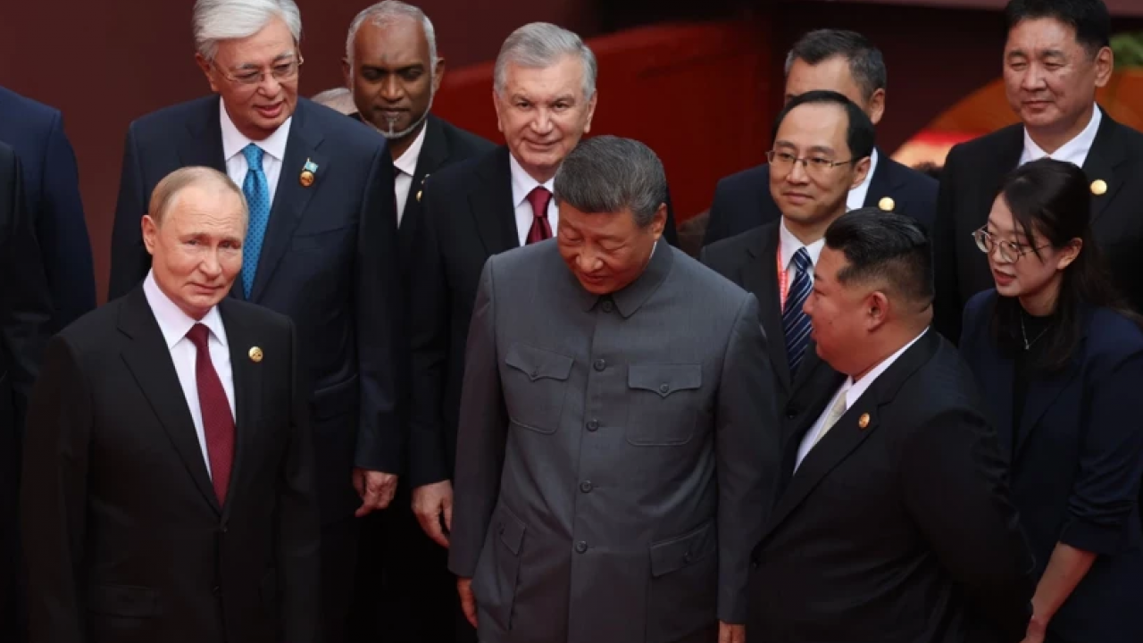 Foto - Çin'deki bu törenlerde liderler poz verdi ama Erdoğan yoktu! İşte nedeni