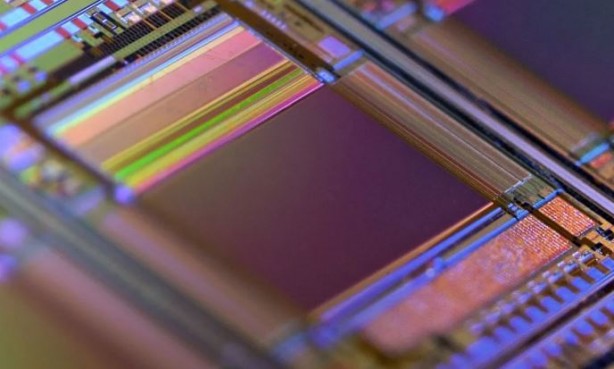 Foto - Çin'den 3 bin kat daha hızlı çip! ABD'li rakiplerini geride bıraktı