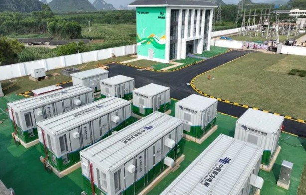 Çin'den büyük enerji atılımı! İyon bataryalı depolama tesisi hizmete girdi