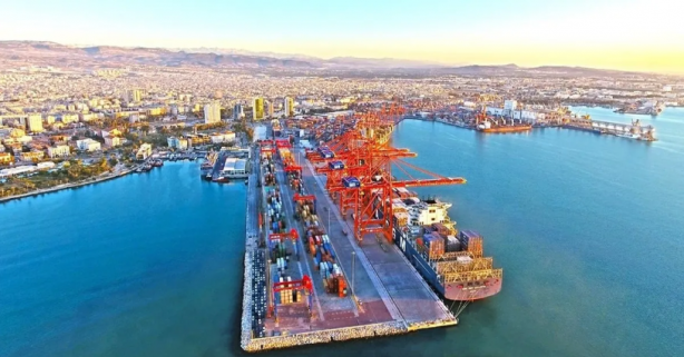 Foto - Çin'in ardından Birleşik Arap Emirlikleri! Türkiye'ye yağmur değil para yağacak