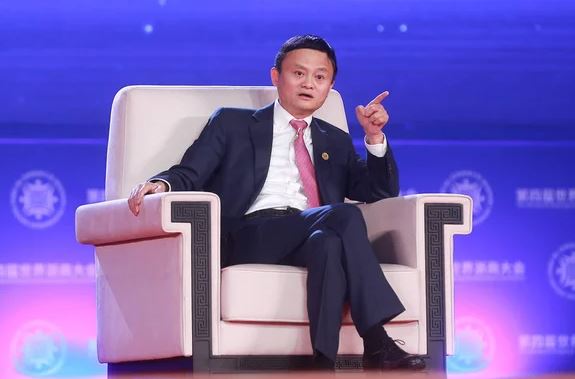 Foto - Çin’in en zengin insanı öğretmen oldu