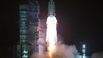 Foto - Çin’in uzay aracı yörüngeye gizemli nesne bıraktı! Hedefte ABD mi var?