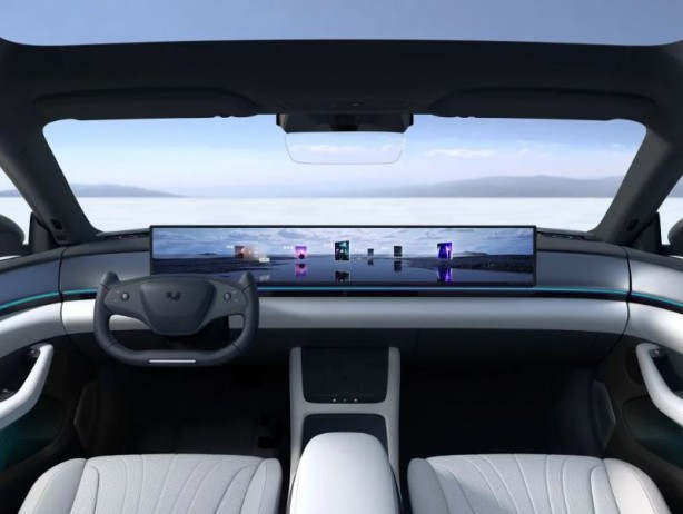 Foto - Çinli GEELY piyasaya hiltiyle daldı! Yeni elektrikli otomobili büyük beğeni aldı