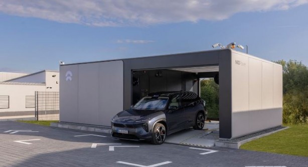 Foto - Çinli Nio elektrikli araçlarda menzil rekoru kırdı!