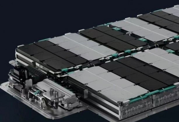 Foto - Çinli Nio elektrikli araçlarda menzil rekoru kırdı!