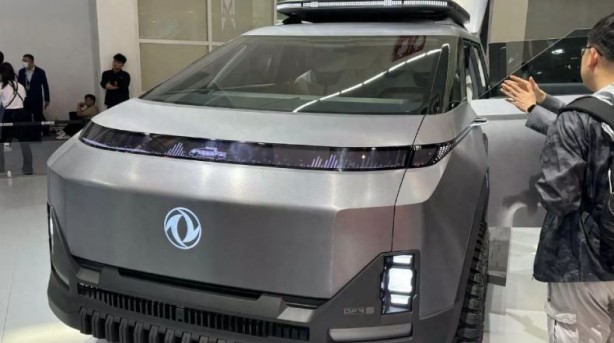 Foto - Çinli otomotiv devi Tesla'nın Cybertruck modelini hedef aldı
