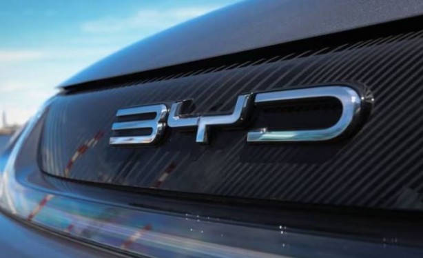 Foto - Çinli şirketin gözü Tesla’nın tahtında