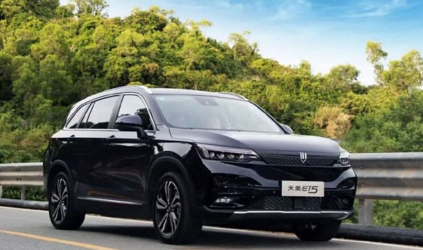 Foto - Çinli SKYWELL'in SUV'ları Türkiye’de! İşte satış fiyatları