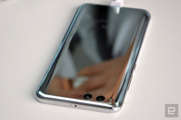 Foto - Çinli üretici Apple ve Samsung'u sallayacak!