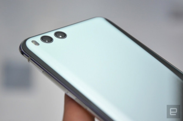 Foto - Çinli üretici Apple ve Samsung'u sallayacak!