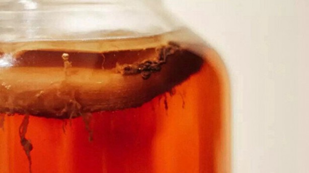 Çinliler onu uzun yaşamak için kullanıyor: Zihni yenilediği ispatlandı! Günde 1 bardak içmek yetiyor