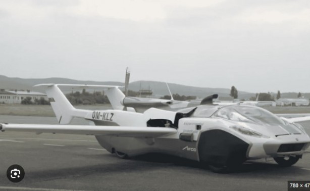 Foto - Çinliler uçan arabayı satın aldı!