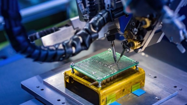 Çip yarışı kızışıyor! Huawei, ABD'li çip devini korkutuyor