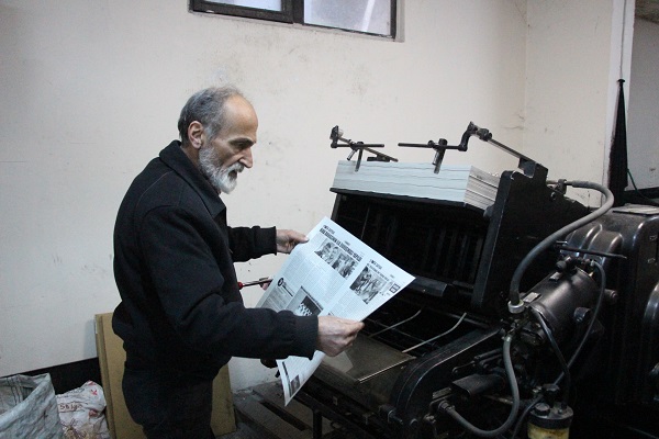 Foto - Çırak bulamadığı için işini bırakamıyor!